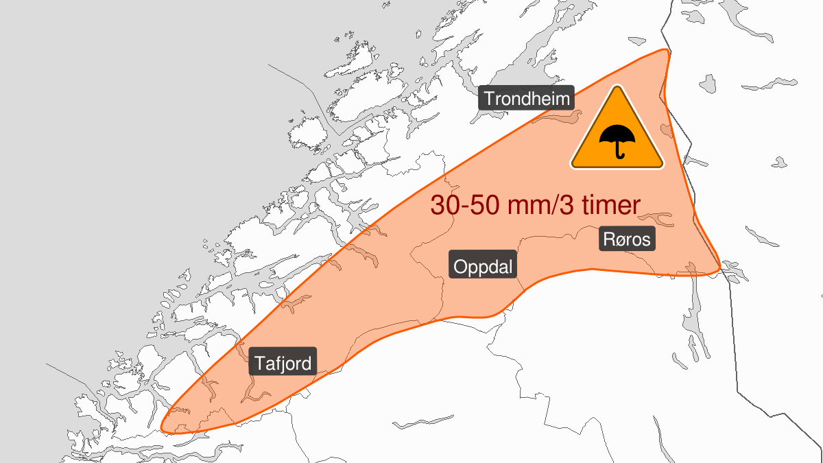 Normale regnbyger, grønt nivå, Møre og Romsdal, 06 August 20:00 UTC til 06 August 21:00 UTC.