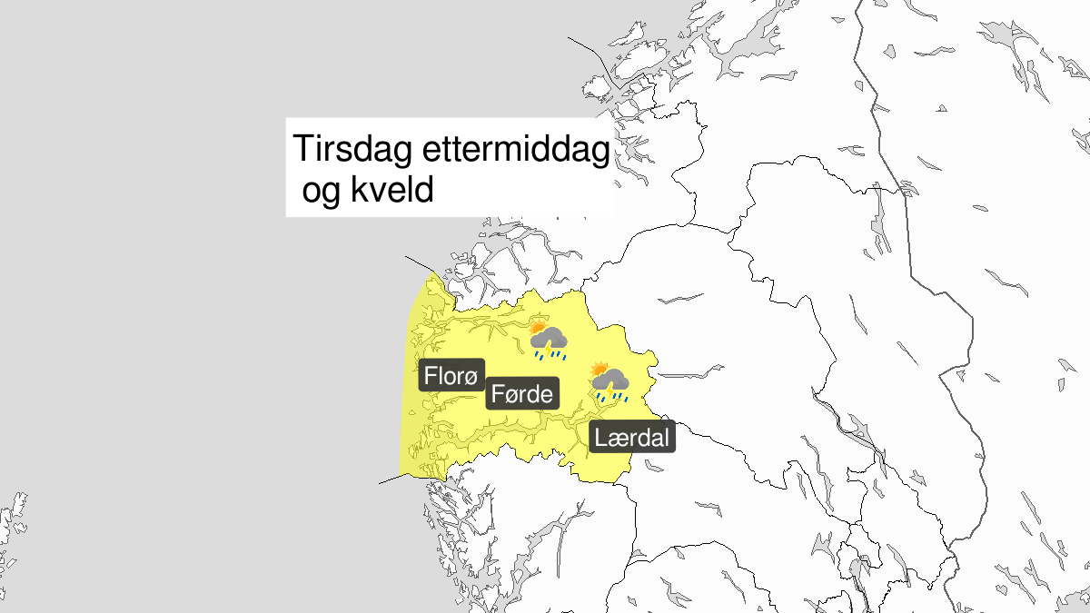 Kraftige regnbyger, gult nivå, Sogn og Fjordane, 06 August 10:00 UTC til 07 August 02:00 UTC.