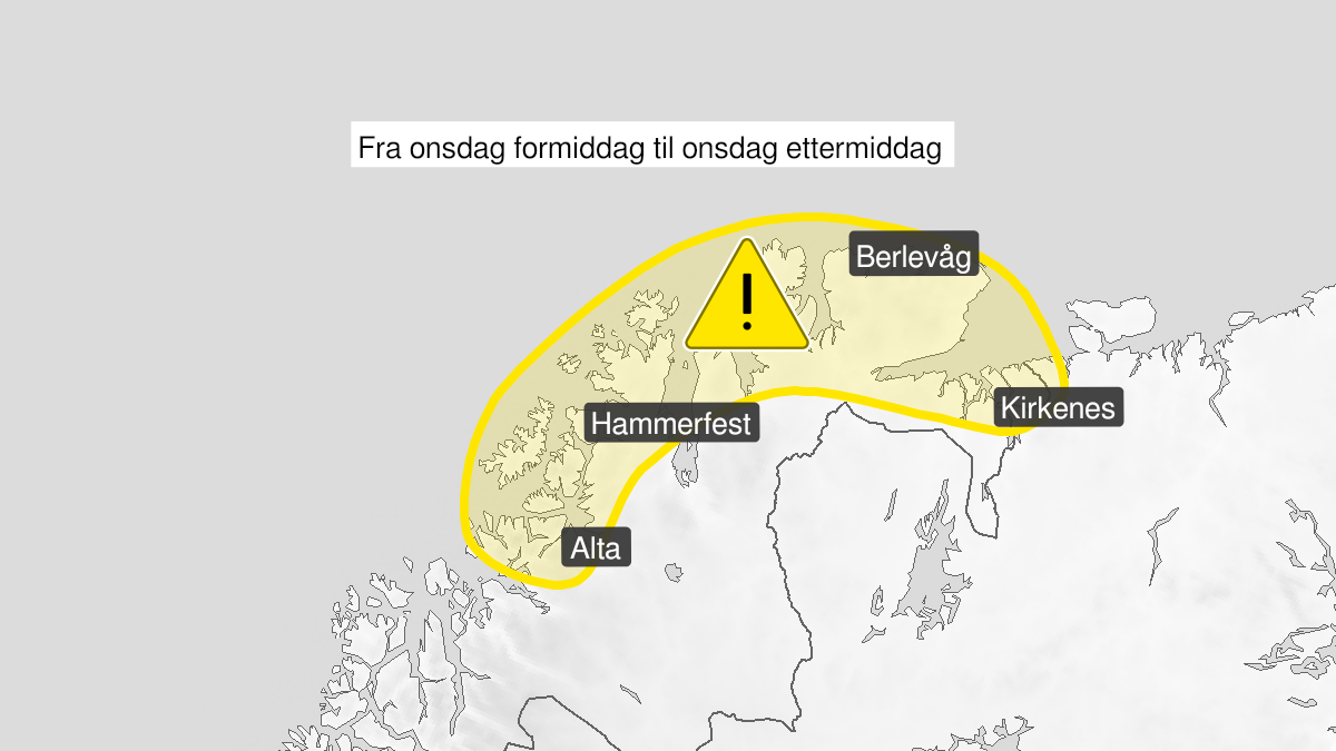 Map of blowing snow, yellow level, Kyst- and fjordstroekene i Finnmark, 12 January 10:00 UTC to 12 January 15:00 UTC.