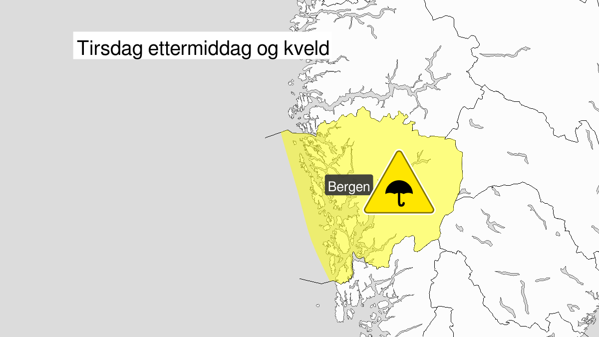 Heavy rainshowers ongoing, yellow level, Hordaland, 06 August 15:00 UTC to 07 August 00:00 UTC.